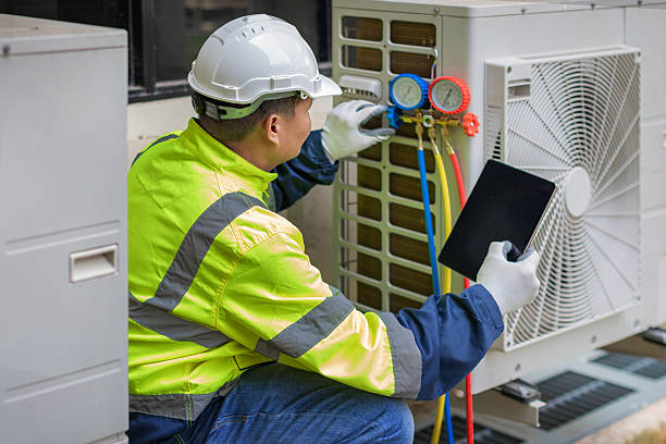 Professional Hvac technician working in Waverley, MA